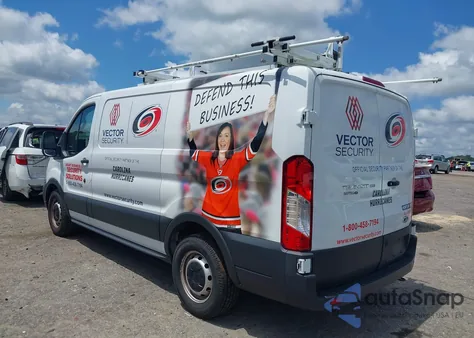 2020 Ford Transit T-150 z USA, uszkodzony, nr VIN 1FTYE1Y85LKB00110